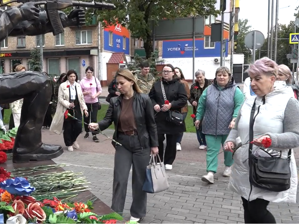 В Химках вспомнили героев, которые освобождали Минск от фашистско-немецких захватчиков