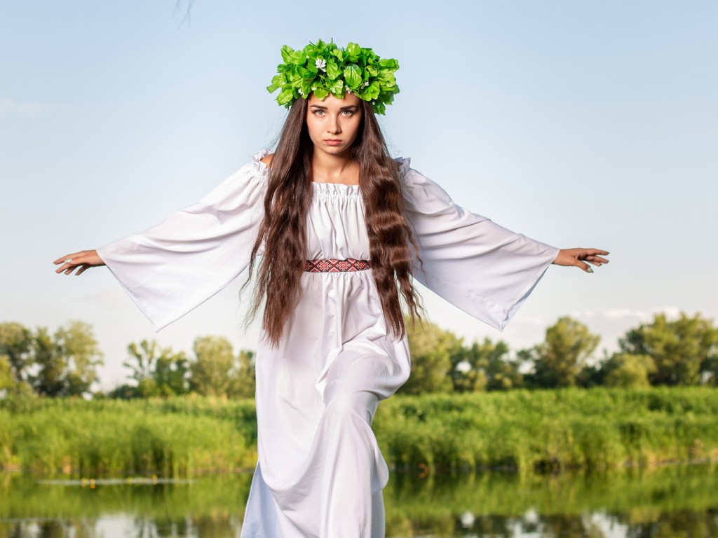 Гадания на Ивана Купала: на удачу, на жениха, на любовь