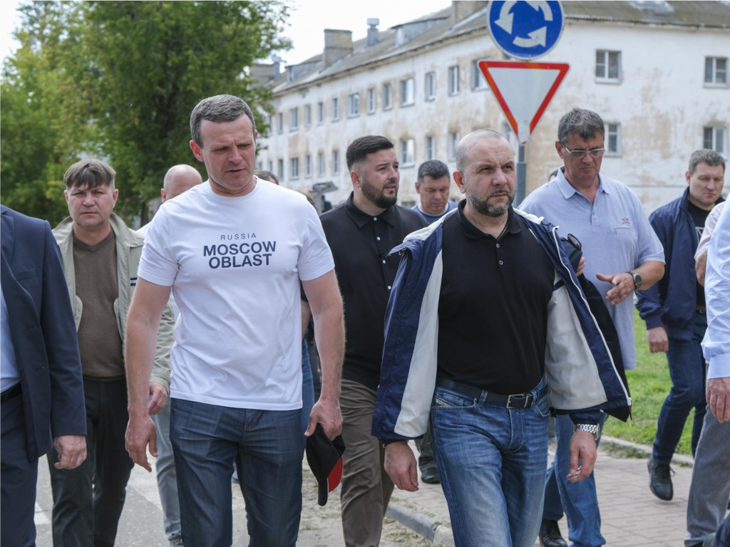 Глава Орехово-Зуева проконтролировал ход работ в микрорайоне Лиаз после замены теплосетей