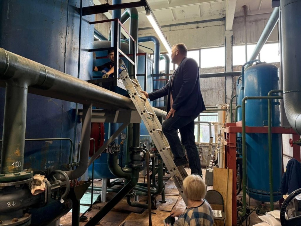 В деревне Миронцево стартовал монтаж двух новых котлов