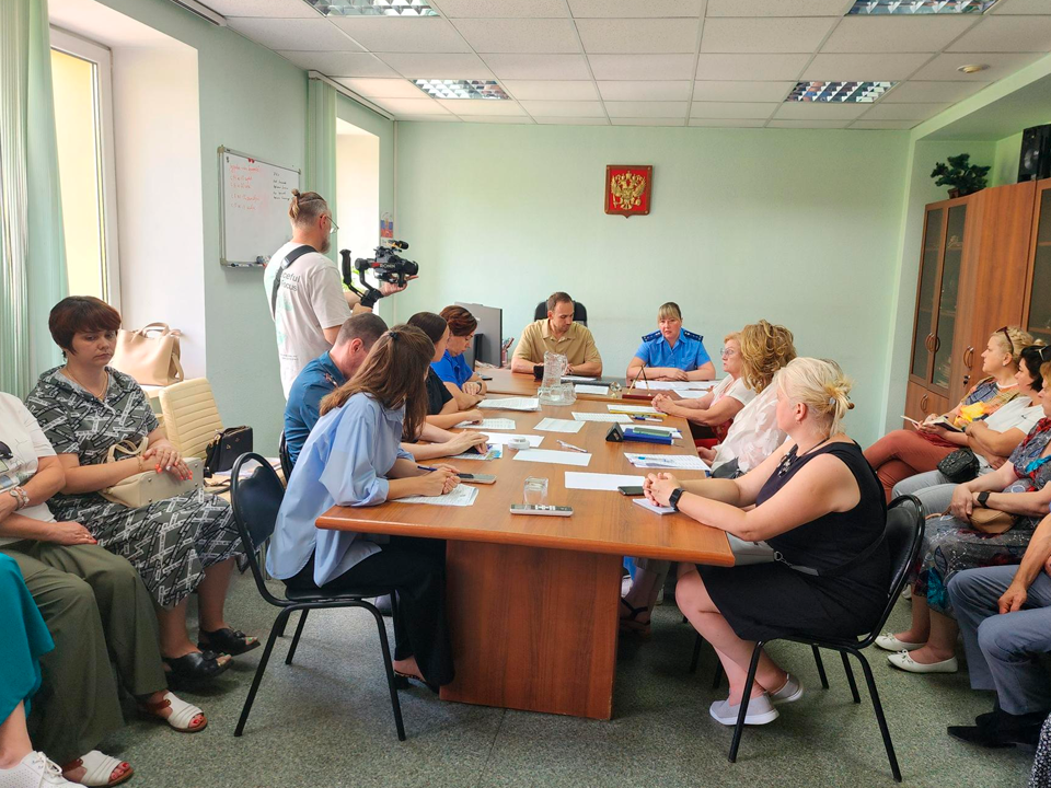 Помощник прокурора Королева объяснила, как защитить детей от мошеннических схем