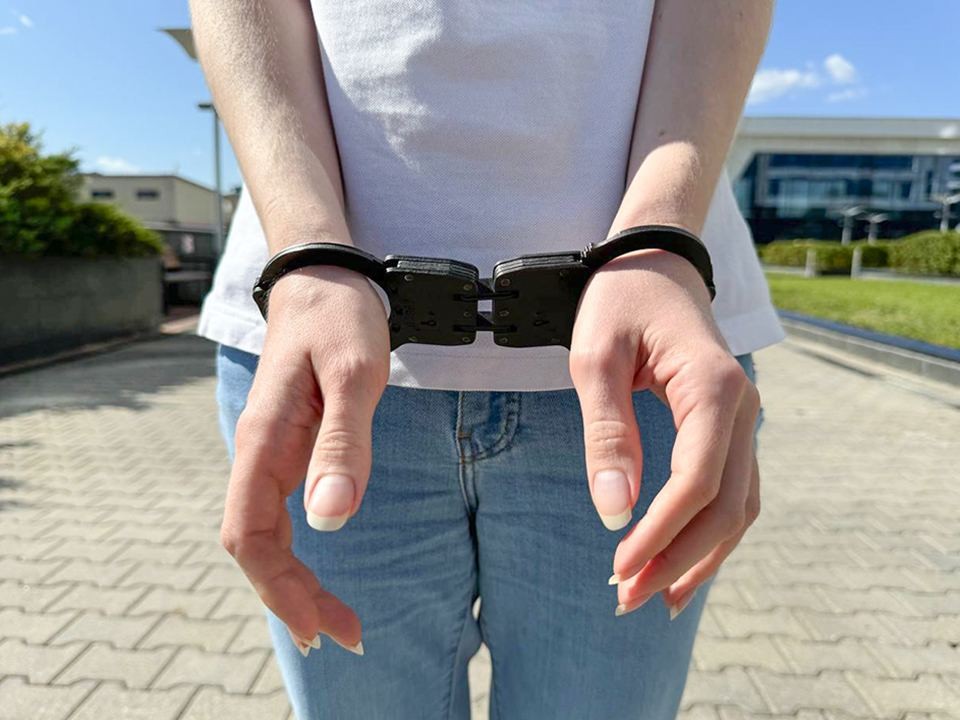 Полиция задержала женщину, пытавшуюся украсть из магазина в Дмитрове продукты