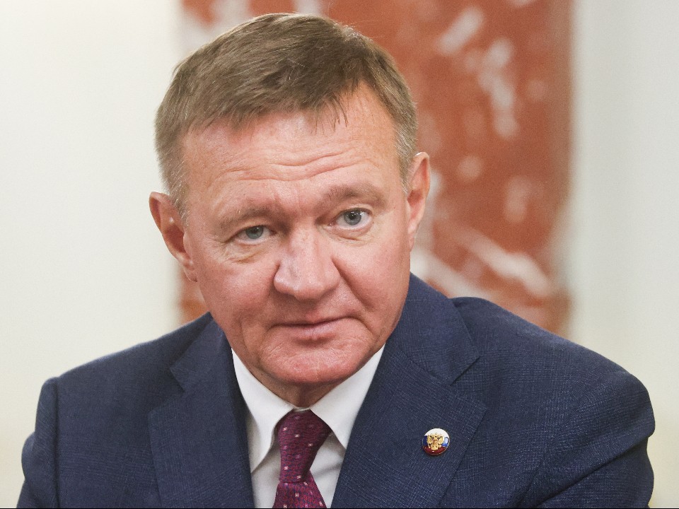Mash опубликовал кадры с могилы бывшего министра транспорта Старовойта
