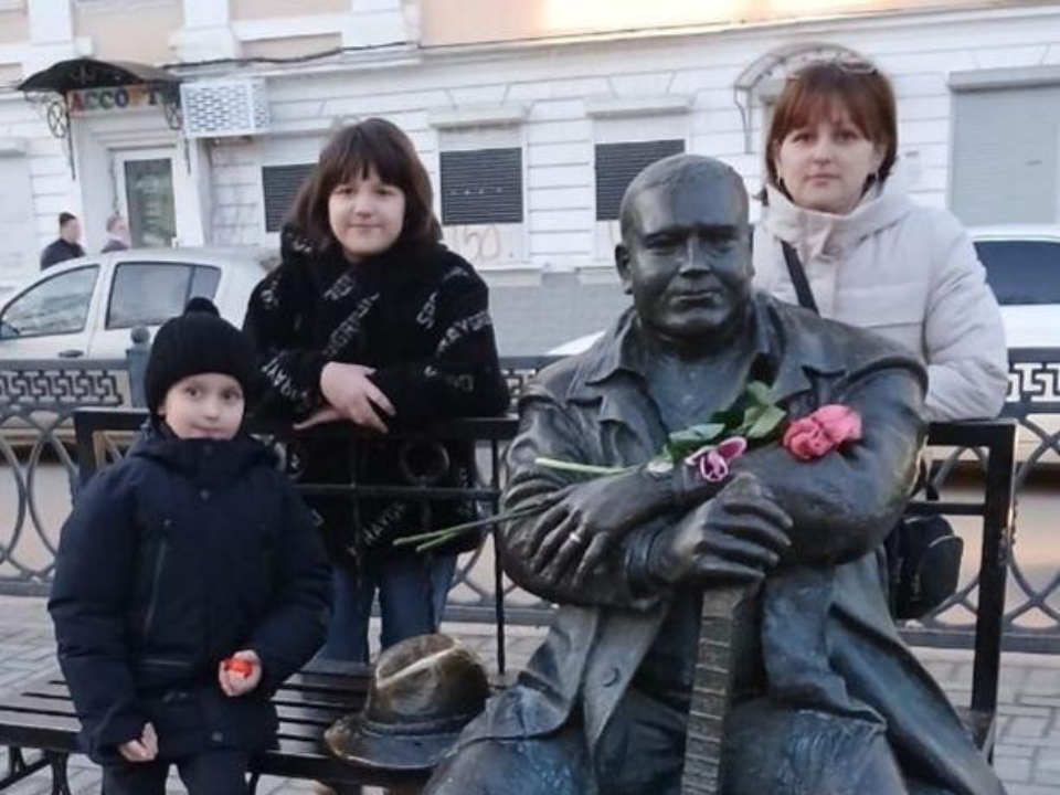 Подмосковная семья нашла путь к своей «трешке» в крутом районе Лотошина