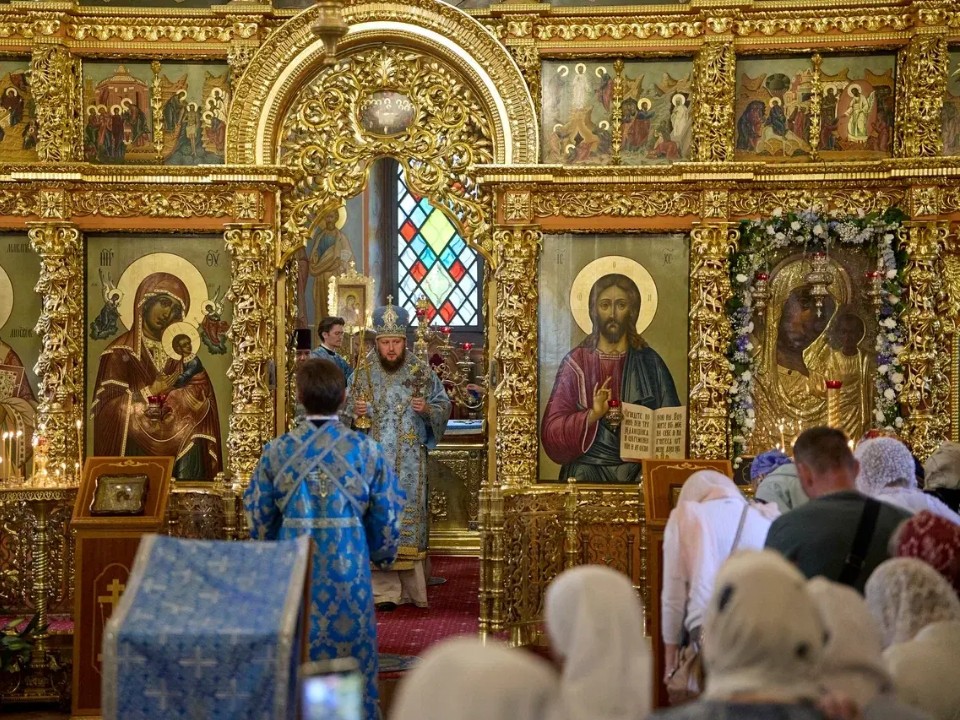 Божественная литургия прошла к 350-летию храма в Котельниках