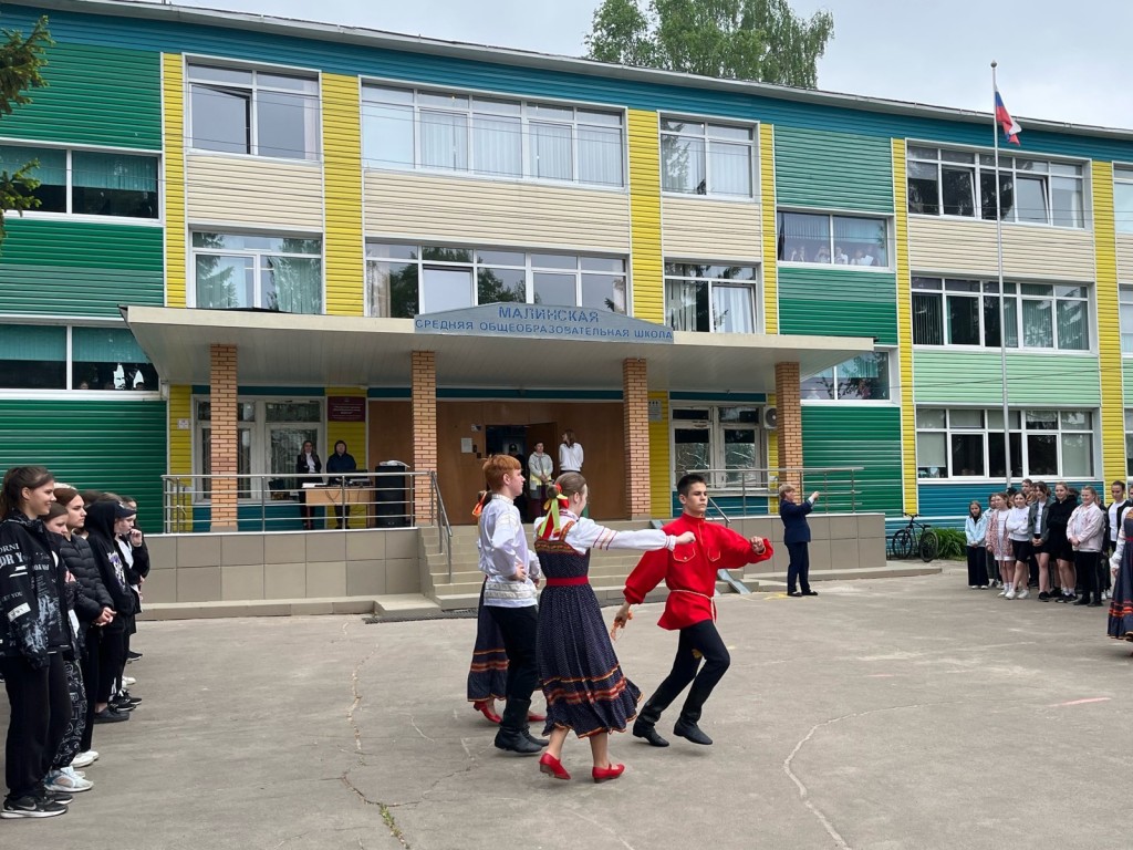 Малинскую школу планируют капитально отремонтировать за год