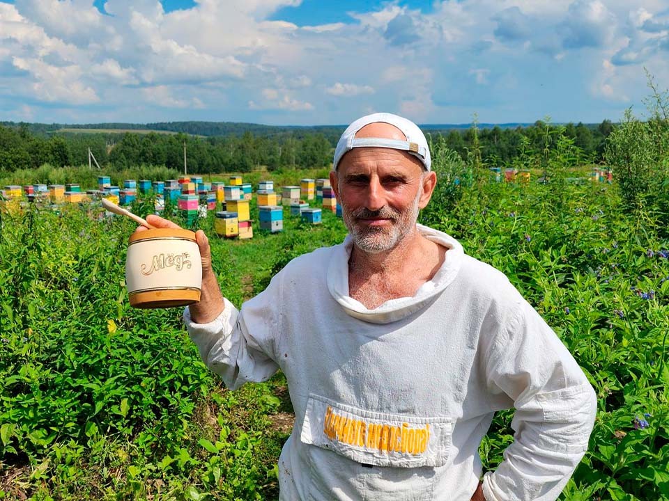 Пчеловод из Солнечногорска спрогнозировал рост цен на мед из-за дождей