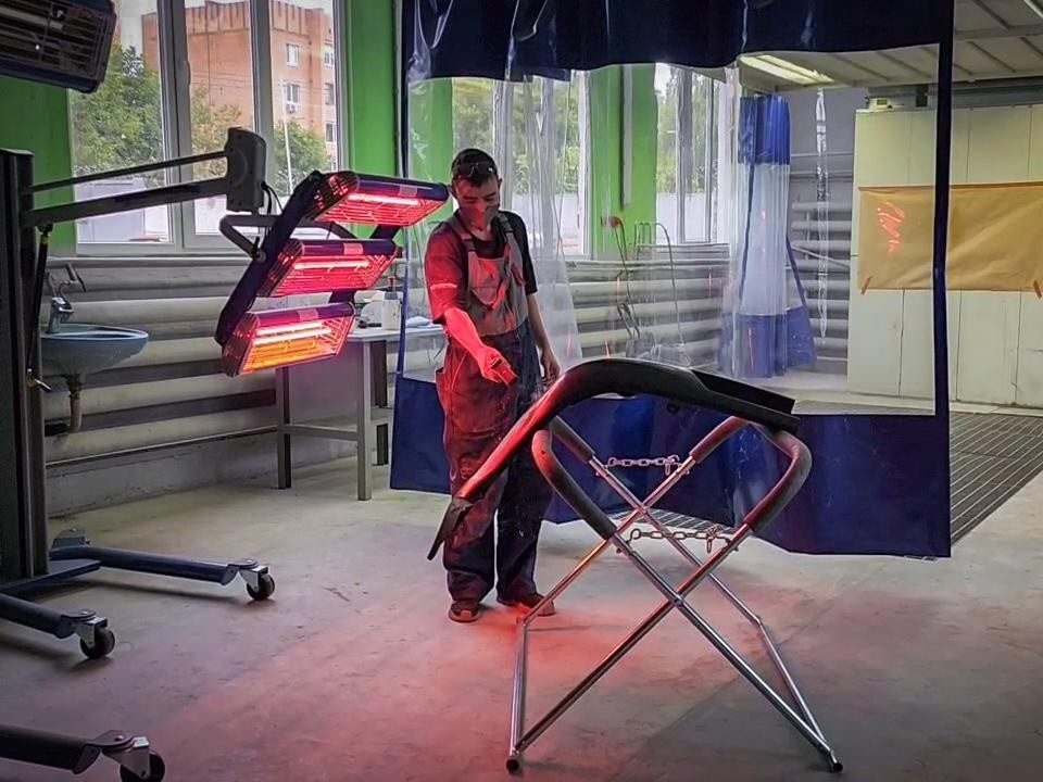 В мастерских автодорожного колледжа Бронниц оборудуют места для практических занятий