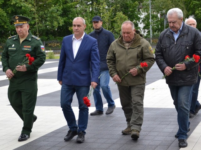 В Краснознаменске почтили память погибших в боевых действиях