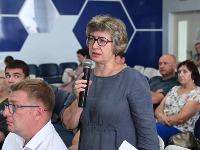 В Серпухове прошла выездная администрация по вопросам ЖКХ
