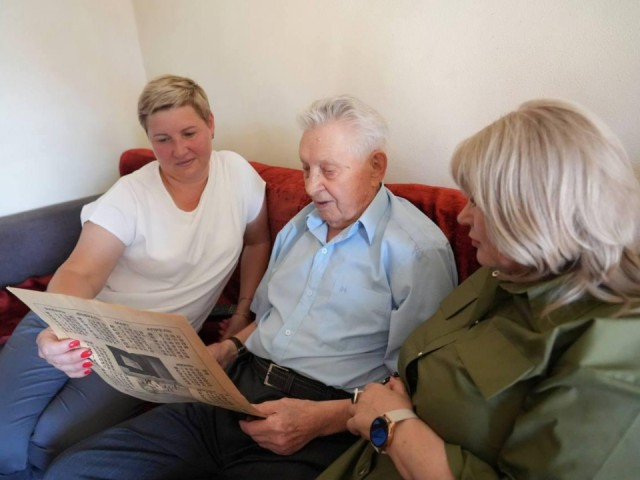 Ветерана из Сергиева Посада поздравили со 100-летним юбилеем