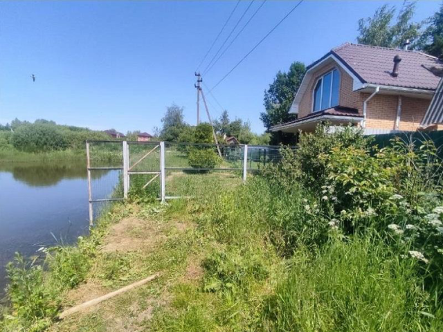 Незаконные постройки у Можайского водохранилища потребовали снести
