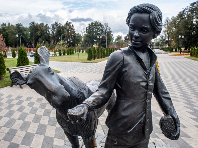 Лосино-Петровский отмечает свой 74-й день рождения