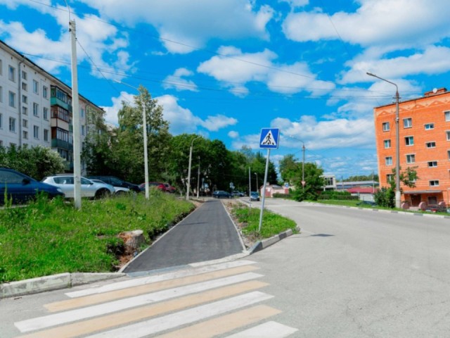 В Кашире восстановят тротуары и высадят деревья на Садовой до 30 августа