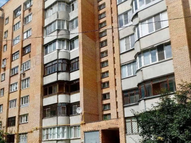 В доме на Октябрьской обновляют системы отопления и водоснабжения