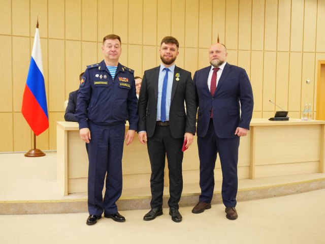Хирург Мытищинской больницы Вадим Горов награжден Медалью Минобороны РФ