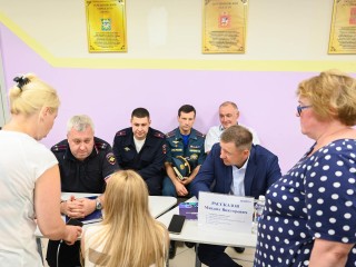 Старосты и председатели МКД Ленинского округа обсудили важные вопросы с администрацией
