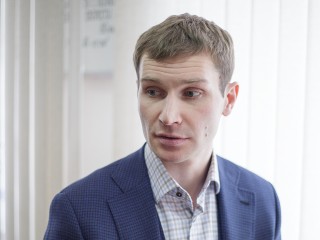 Актера Николая Наумова заметили на съемочной площадке в Химках