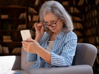 Узнать, где едет нужный автобус, можно через мобильное приложение «Добродел»