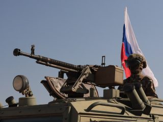 Минобороны РФ испытало новейшие бронеавтомобили на полигоне в Подмосковье