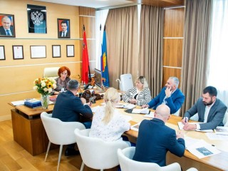 В округе обсудили ремонт подъездов и реализацию других программ ЖКХ
