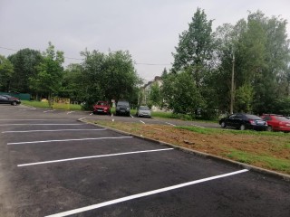 Новую бесплатную парковку для жителей оборудовали в Восходе
