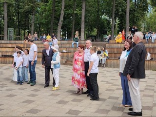 Накануне Дня семьи, любви и верности в Раменском чествовали юбиляров семейной жизни