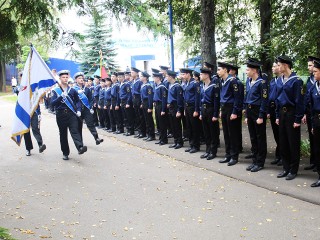 Стать кадетом в Подмосковье: военная муштра или разностороннее образование?