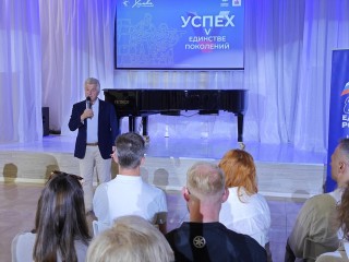 В Химках провели творческую встречу ко Дню семьи, любви и верности