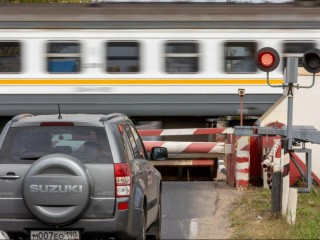 В Подмосковье вдвое выросла аварийность на железнодорожных переездах