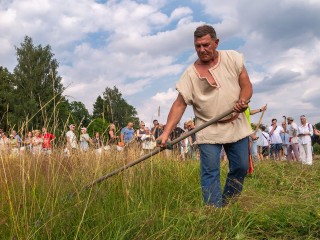 Самобытное крестьянское ремесло пытаются сохранить в Музее-усадьбе «Мураново» в Подмосковье