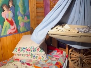 От люльки до одеяла: в Горках Ленинских рассказали, как создавался уют в крестьянских домах