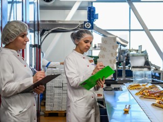 Подмосковье обеспечило всю страну конфетами и шоколадом