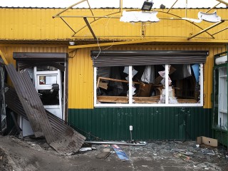 В Одинцове снесли табачный киоск, незаконно работавший рядом с детскими садами