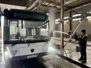 Дзержинцев на работу приглашает Мострансавто — и не только водителями автобусов