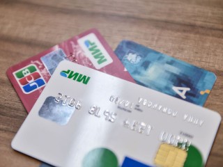 Назван важный шаг после потери банковской карты