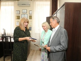 Семье Смугаловых из Балашихи вручили медаль «За любовь и верность»