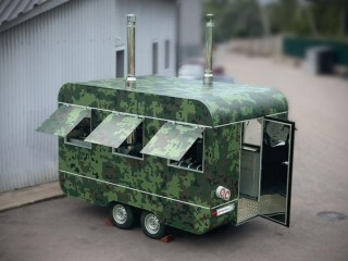 В Подмосковье представили инновационную полевую кухню и передали ее Артему Жоге
