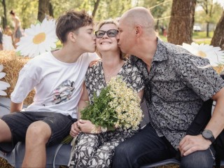Реутов отметил День семьи, любви и верности в парке «Фабричный пруд»