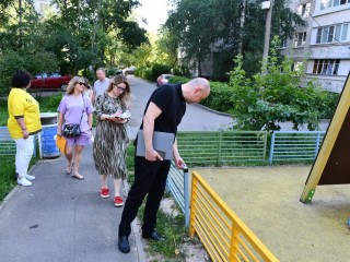 Власти и жители объединились для проверки состояния дворов в Жуковском