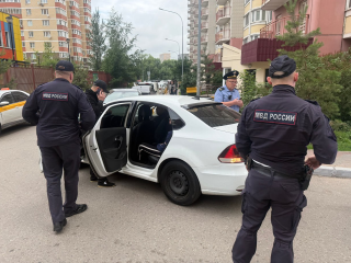 Во время рейда в Котельниках поймали нелегальных таксистов