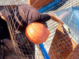 В Глебовском на доме вентиляционные шахты закрыли защитой