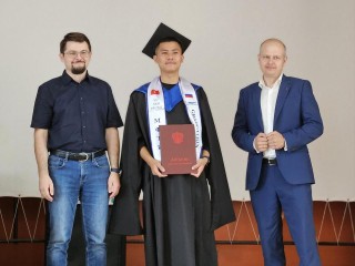 Выпускникам Московского физико-технического института в Жуковском вручили дипломы