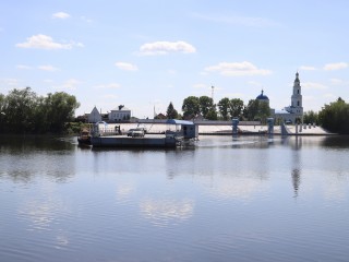 Дединовский паром снова заработал