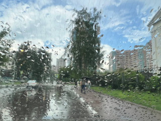 Синоптик рассказал, когда в Подмосковье ждать похолодания до +5° и ливней с грозами