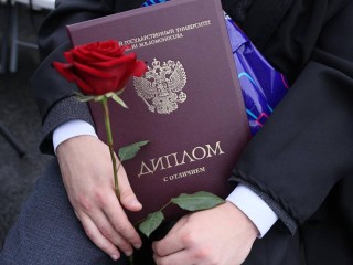 В дипломы специалистов захотели добавить дополнительную отметку