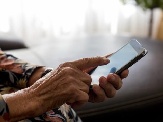 Робот Светлана напоминает жителям Подмосковья о визитах к врачу