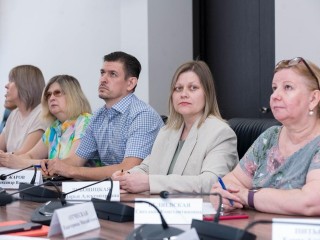 Подготовка школ к учебному году продолжилась в Реутове