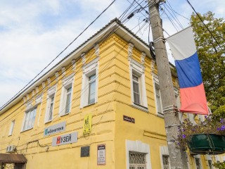 Городской пейзаж в технике гризайль напишут на мастер-классе в музее истории Бронниц