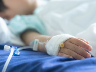 Кома после лечения зубов: что известно о состоянии ребенка и частной клинике в Одинцове